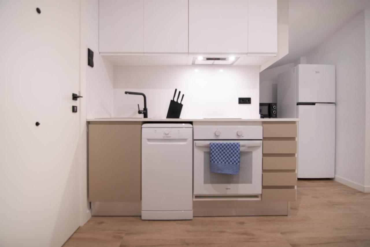 Vlc Host- Eixarchs Apartment บาเลนเซีย ภายนอก รูปภาพ