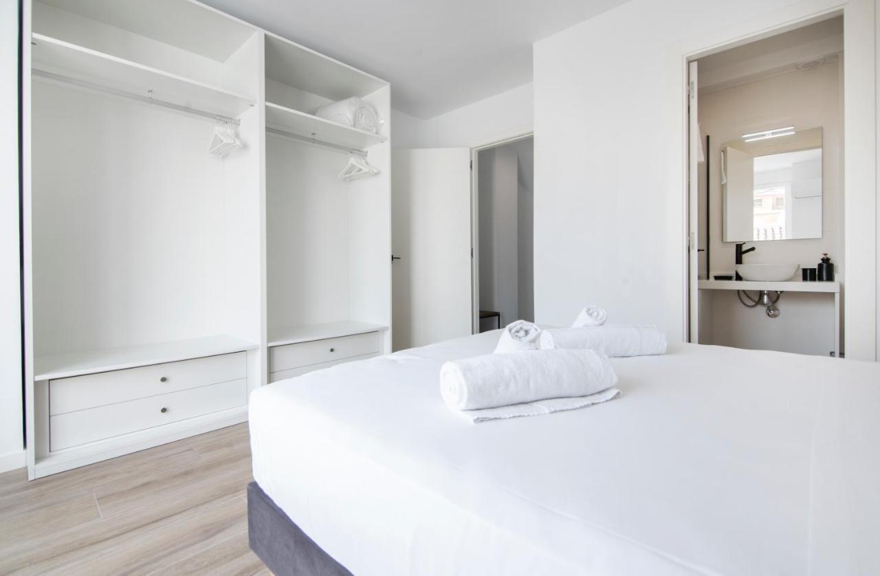 Vlc Host- Eixarchs Apartment บาเลนเซีย ภายนอก รูปภาพ