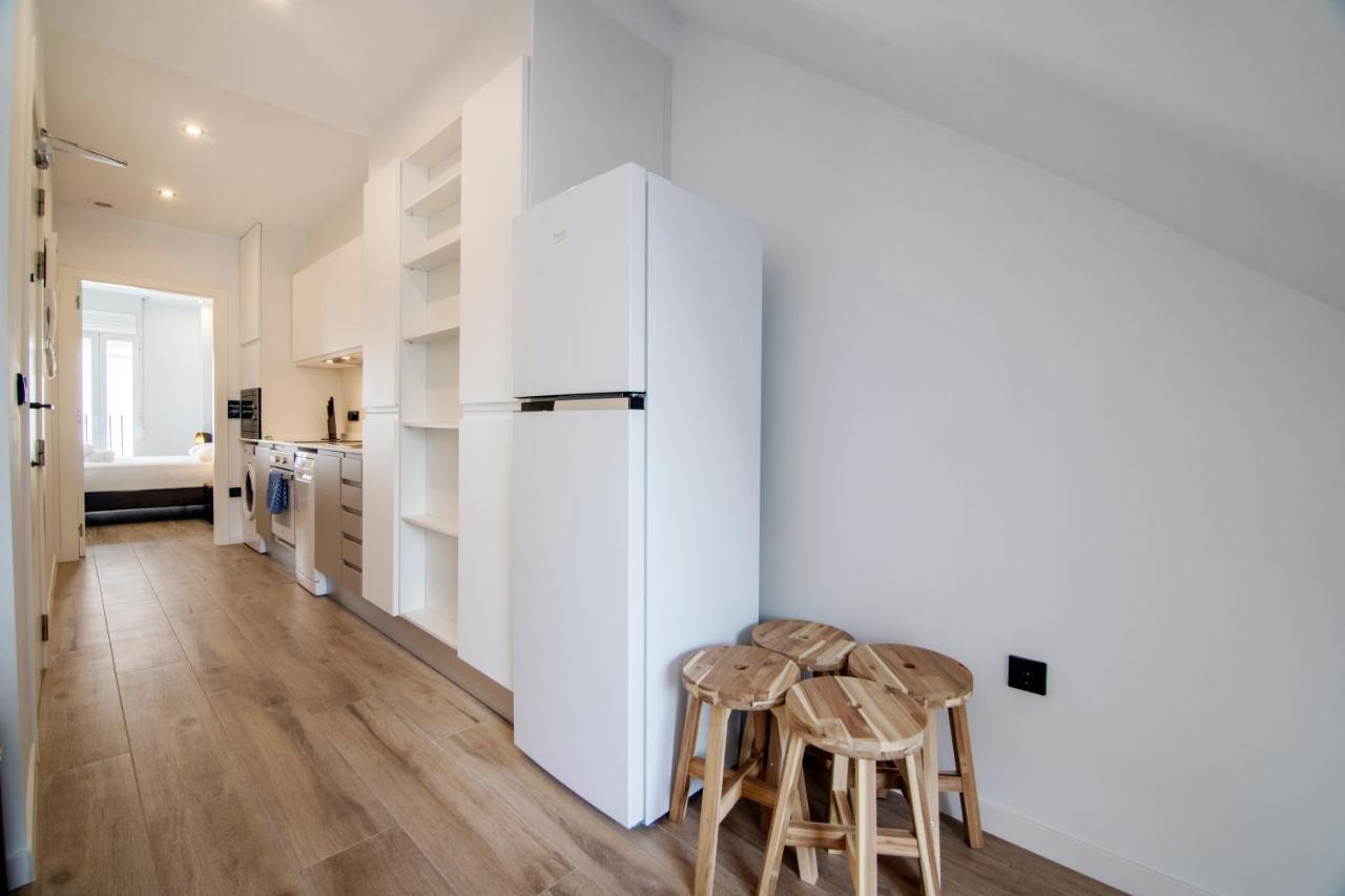 Vlc Host- Eixarchs Apartment บาเลนเซีย ภายนอก รูปภาพ