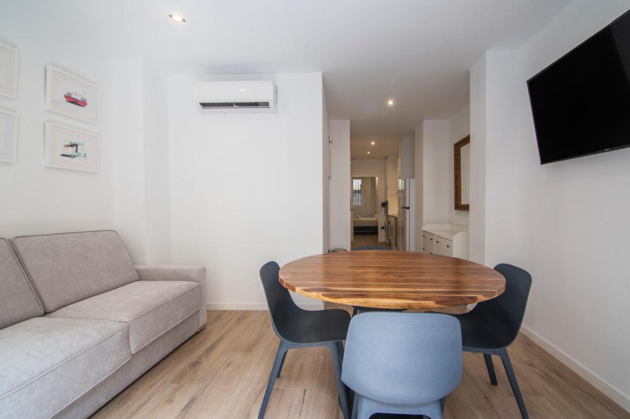 Vlc Host- Eixarchs Apartment บาเลนเซีย ภายนอก รูปภาพ