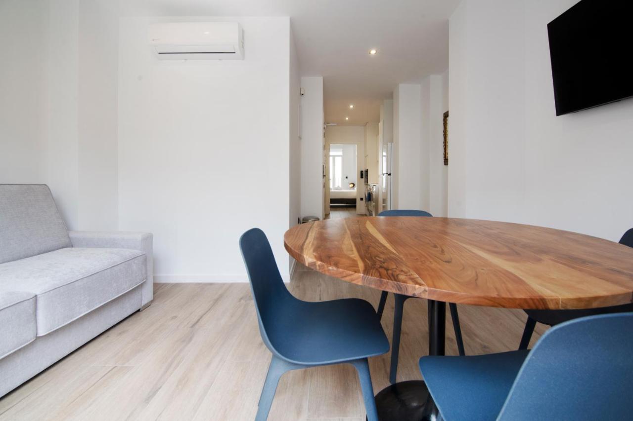 Vlc Host- Eixarchs Apartment บาเลนเซีย ภายนอก รูปภาพ