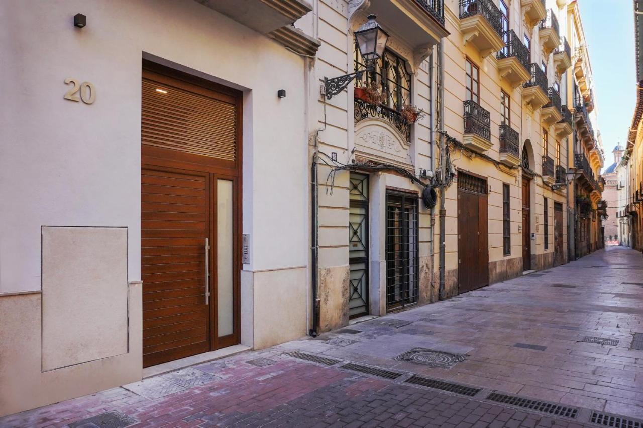 Vlc Host- Eixarchs Apartment บาเลนเซีย ภายนอก รูปภาพ